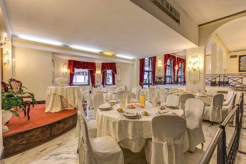 Hotel Castel Vecchio Castel Gandolfo Ngoại thất bức ảnh