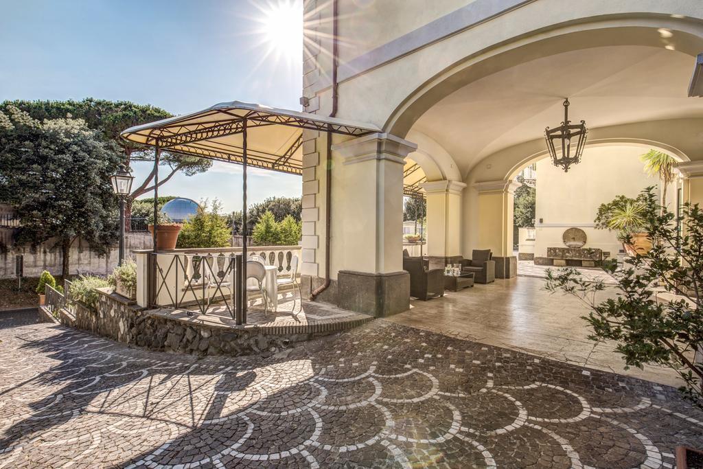 Hotel Castel Vecchio Castel Gandolfo Ngoại thất bức ảnh