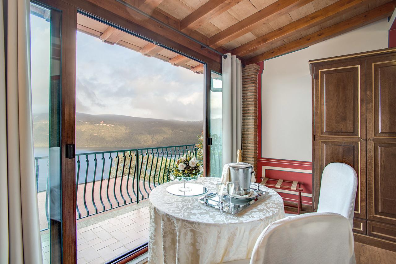 Hotel Castel Vecchio Castel Gandolfo Ngoại thất bức ảnh