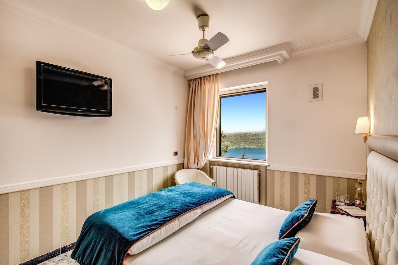 Hotel Castel Vecchio Castel Gandolfo Ngoại thất bức ảnh