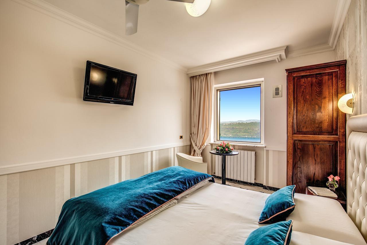 Hotel Castel Vecchio Castel Gandolfo Ngoại thất bức ảnh